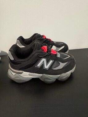 Toddler New Balance 9060s